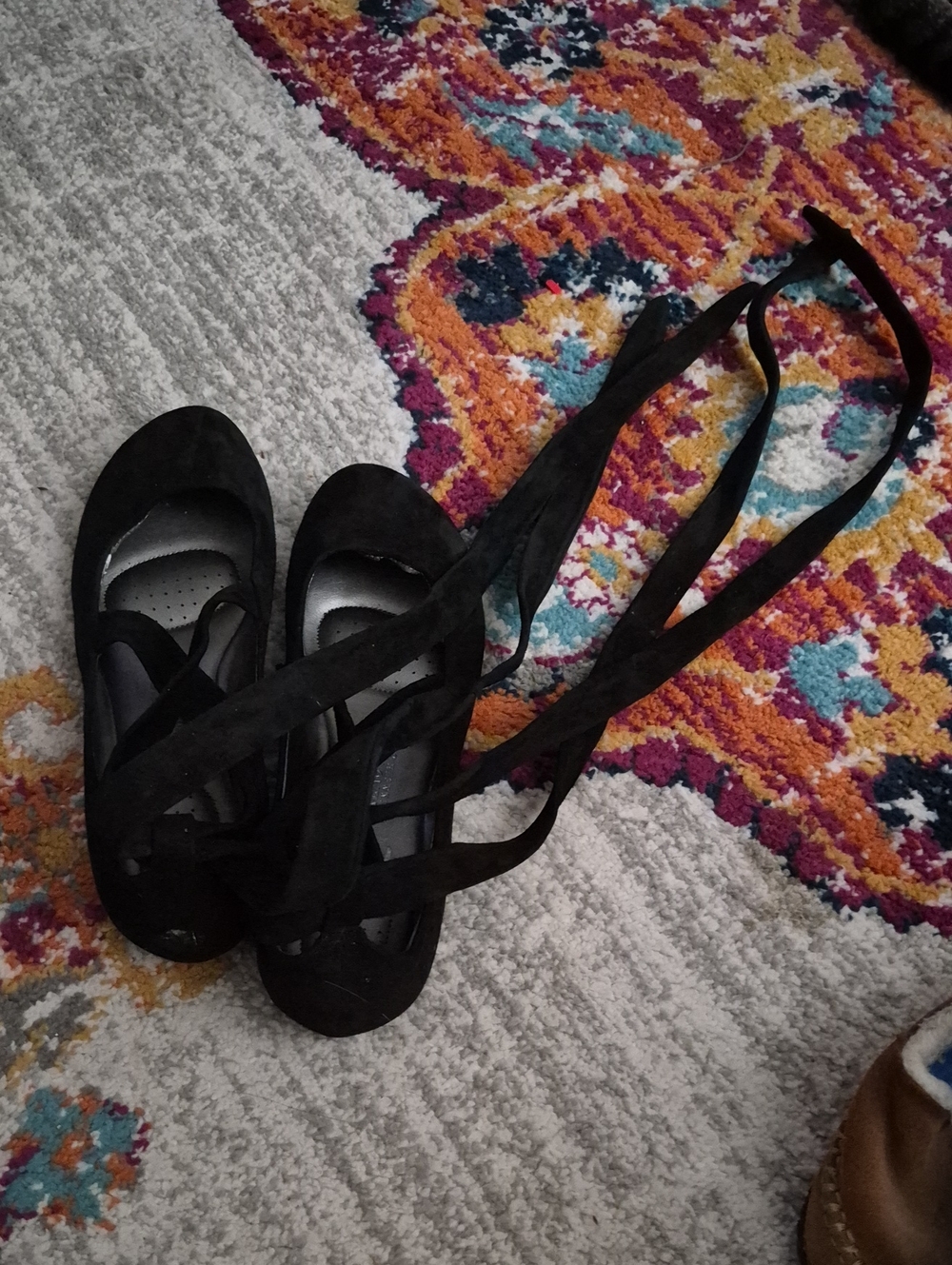 Kenneth Cole Black Lace-Up Ballet Flats